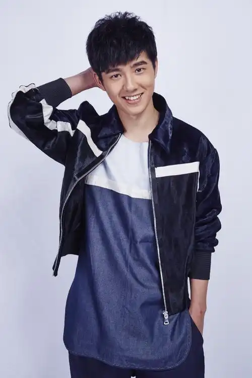 吴磊刘昊然"私藏照"大放送!另有金圣柱谢依霖谭松韵统统在里面.