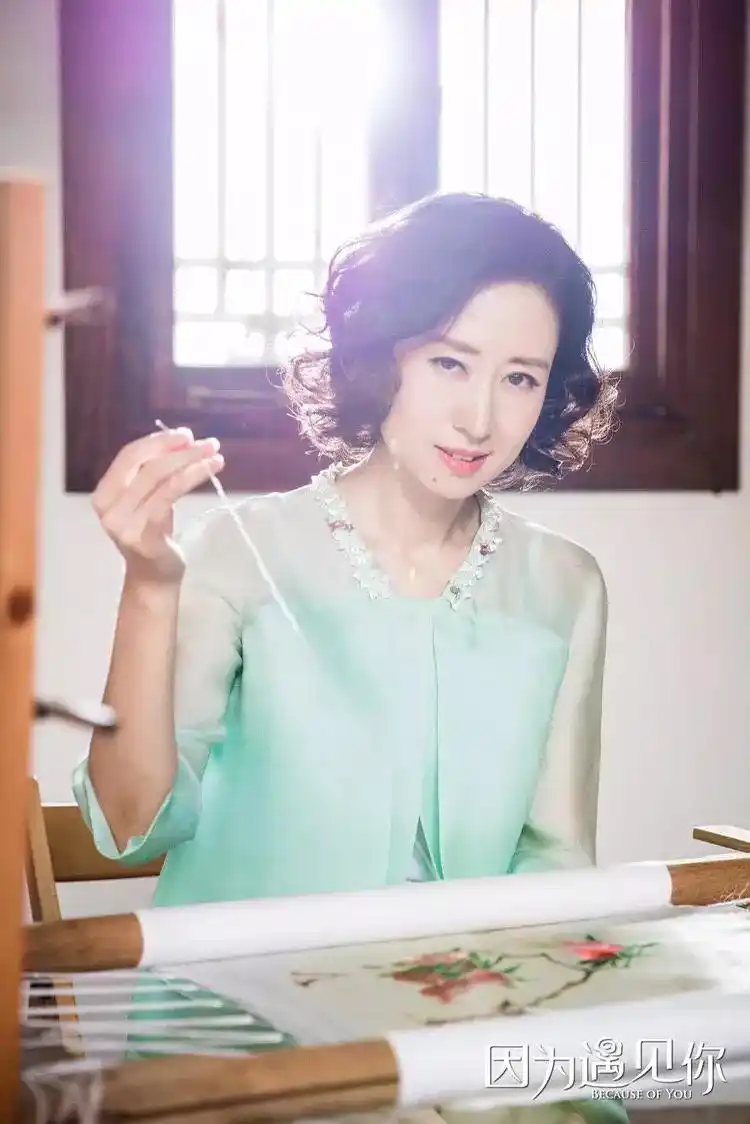 今天是刘敏涛的生日,祝她生日快乐.