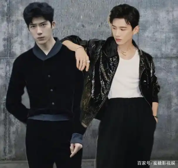 白敬亭又拽井柏然上热搜,谐音梗名字搞笑有趣,网友:大冤种兄弟