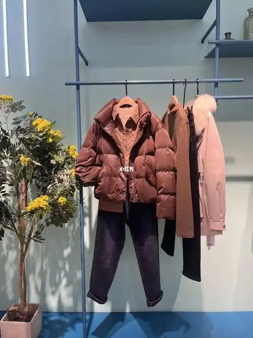 在家无聊了点开我的朋友圈看看吧线上逛逛[666][666]#柚丁女装  #每日