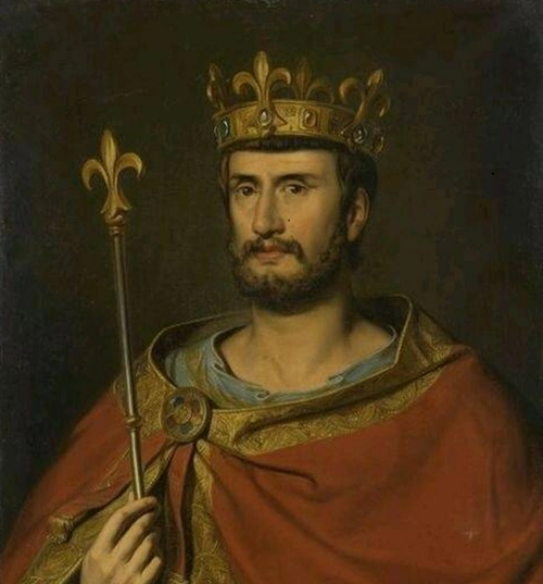 比如法国国王,名义上是法兰西最高君主,但是能管的地方很小,王室的那