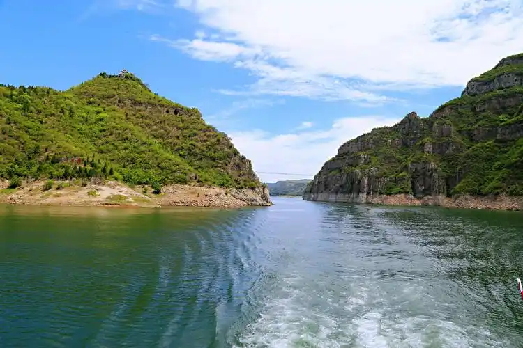 小浪底黄河三峡美景