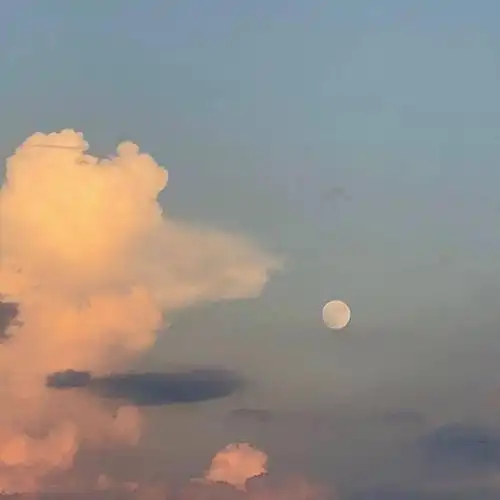 个性的朋友圈背景图