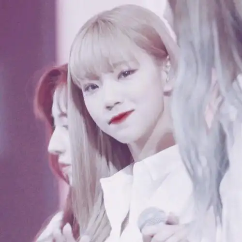 李真淑头像by沈灿阳