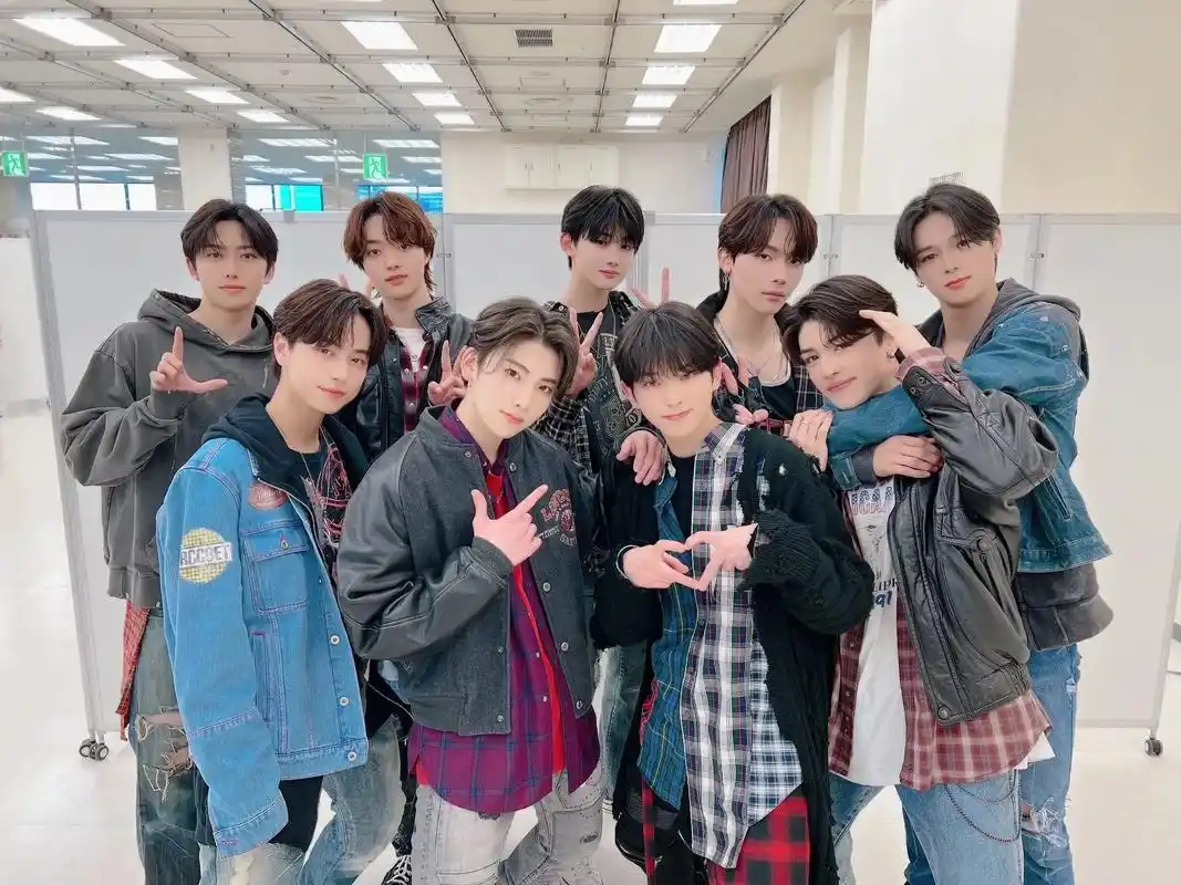 andteam #hybe新男团 今天是andteam出道 - 抖音