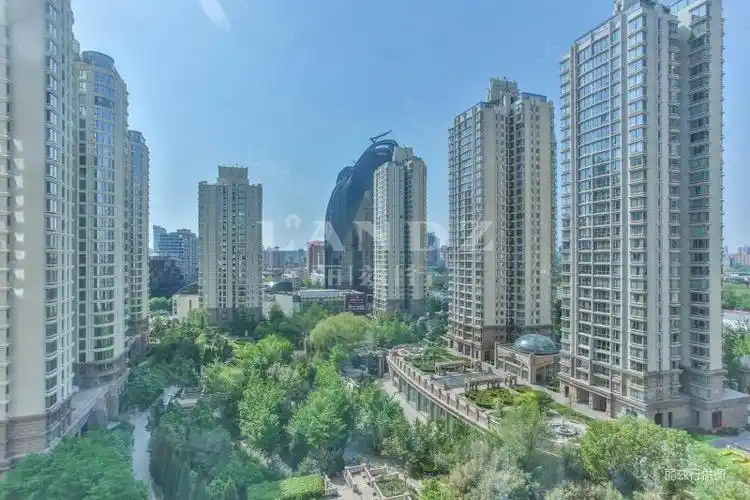 棕榈泉国际公寓