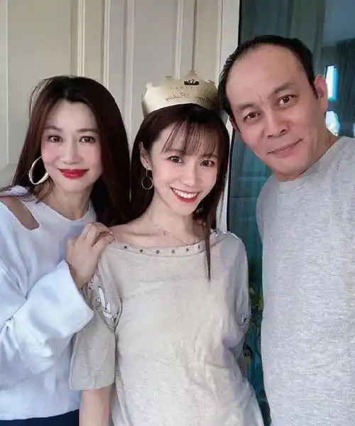 7位演员现状天差地别,除了李云龙你最喜欢谁_童蕾_李幼斌_张光北