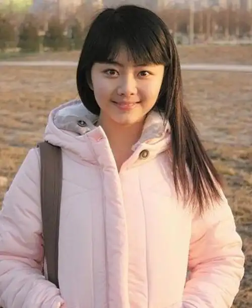 谭松韵:被人说娃娃脸演不了主角,如今入围白玉兰最佳女主角