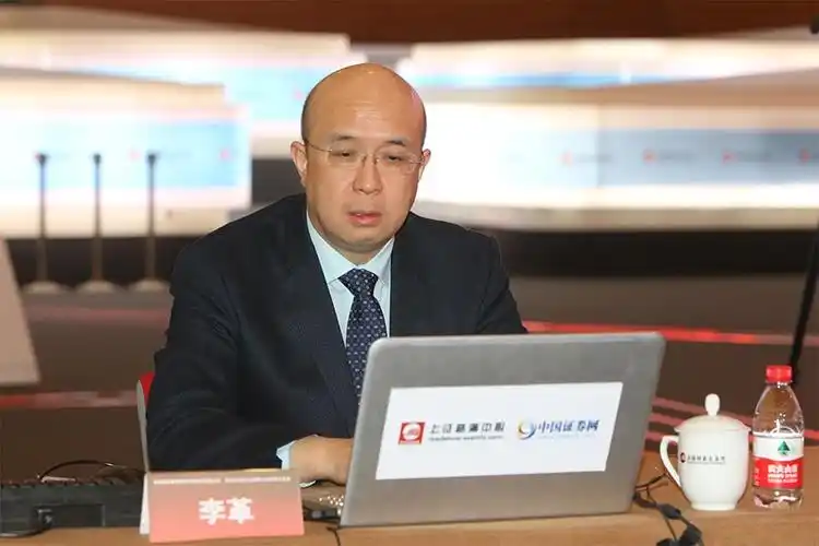 药明康德 董事长 李革先生