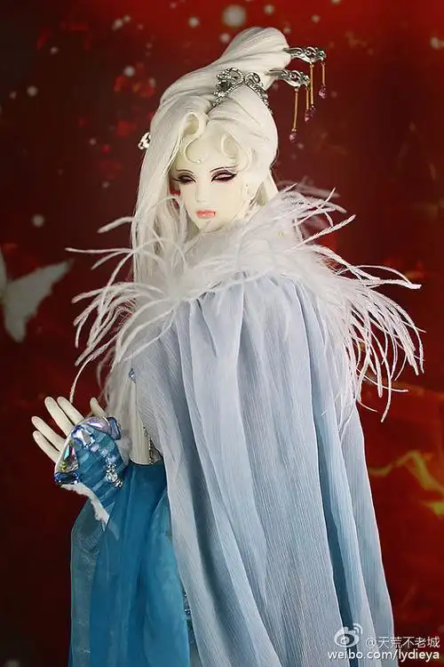 霁无瑕霹雳布袋戏虚拟人物