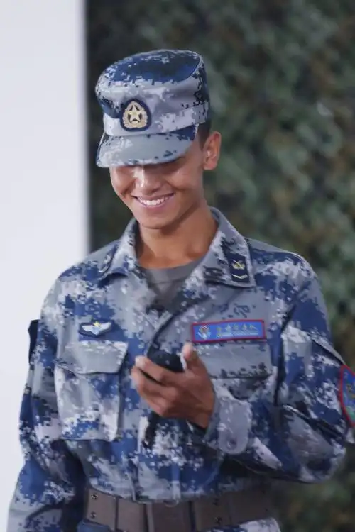 看《真正男子汉2》后喜欢上了他!杨幂的小威威!