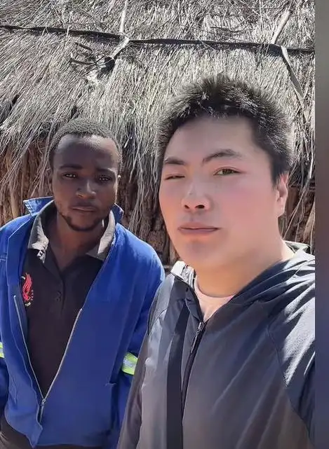 福建95后小伙,19岁就出国打工,独自在非洲闯荡9年,现状如何?