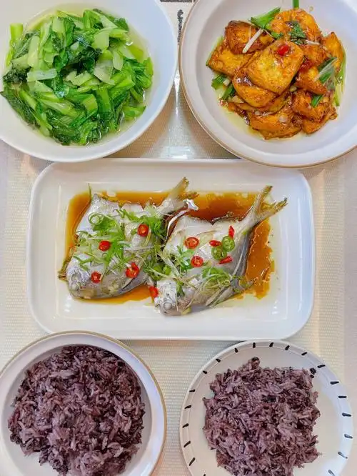 回顾一下最近疫情期间居家的日常饭菜#家常饭  #疫情在家  #疫情宅家