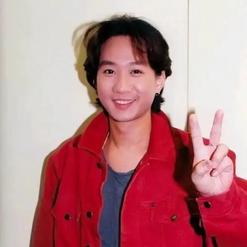 原创黄家驹送给高考学子的一首歌-《海阔天空》