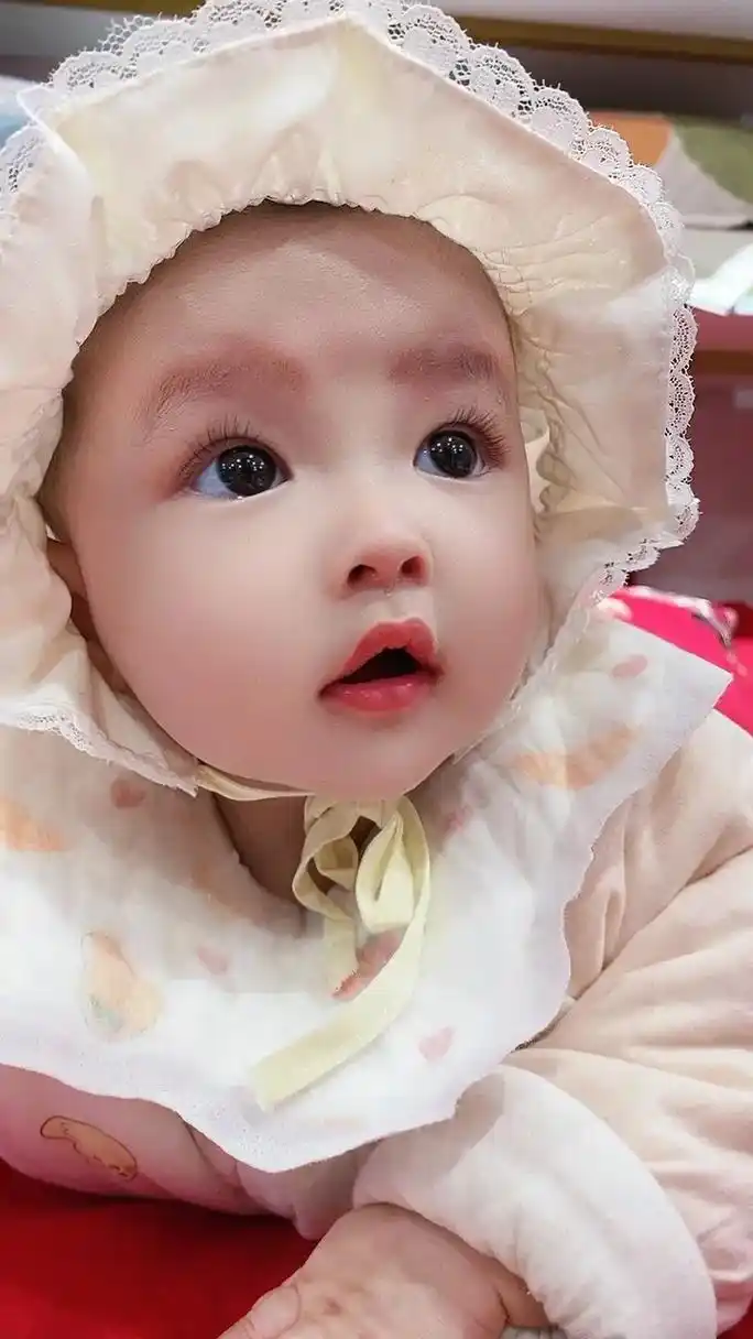 五个多月的米粒#人类幼崽 #萌到爆炸了99 #大眼睛宝宝 - 抖音