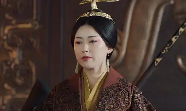 大秦赋赵姬开作让嫪毐在朝堂发号施令嬴政用剑试探更伤心2