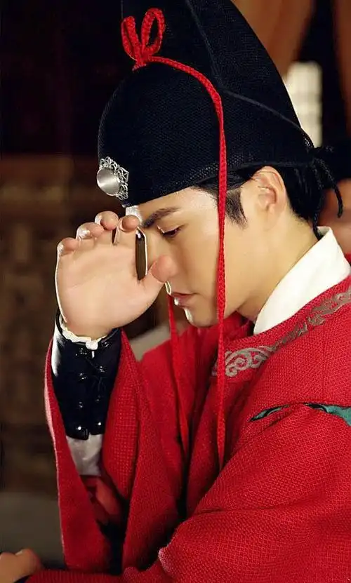 最帅展昭严屹宽亮相网友大呼已沉醉