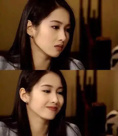 无论是在《古惑仔》中认定了就不回头的小不点,还是《倚天屠龙记》中