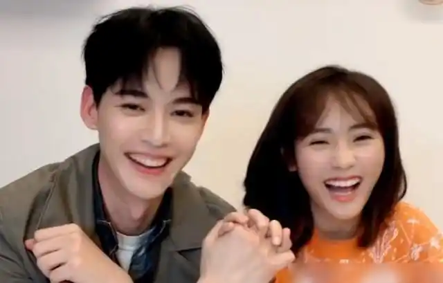 唐晓天邢菲假戏真做采访中对彼此的称呼早有提示用词甜晕网友