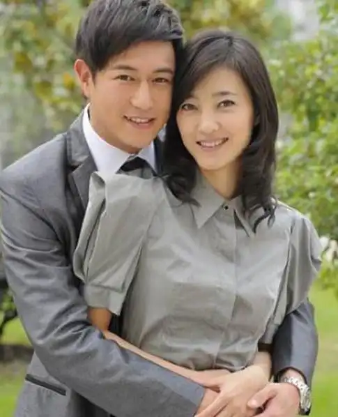 【图】演员王丽坤老公是谁 神秘老公亲密照曝光