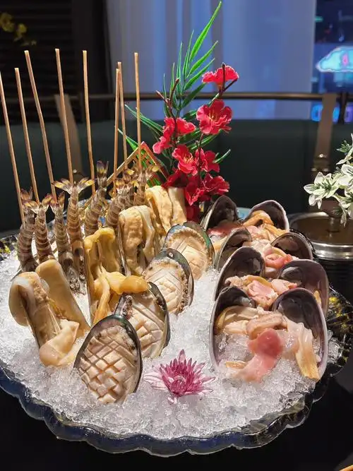 厦门这家海鲜火锅店堪称业界卷王