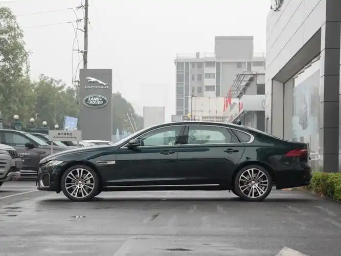 太原捷豹xfl大降价特价2599万不容错过