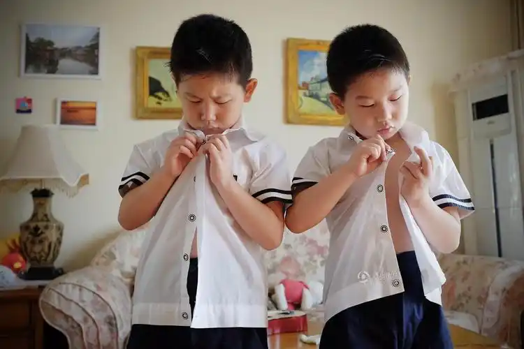 马年双胞胎男孩起名大全