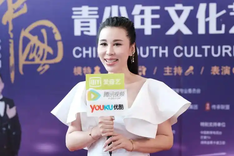 演员张宁益担任2019中国青少年文化艺术嘉年华北京赛区总决赛评委_儿