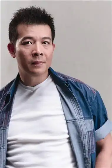 吴毅将属于香港20多年的老戏骨了,只是名气一直不大,但是基本上很多人