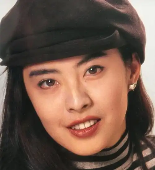 最美小倩王祖贤这样完美的脸为什么会越老越有男相了