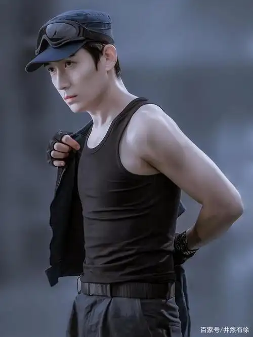 朱一龙吴邪,十张"人间的最终绝色"