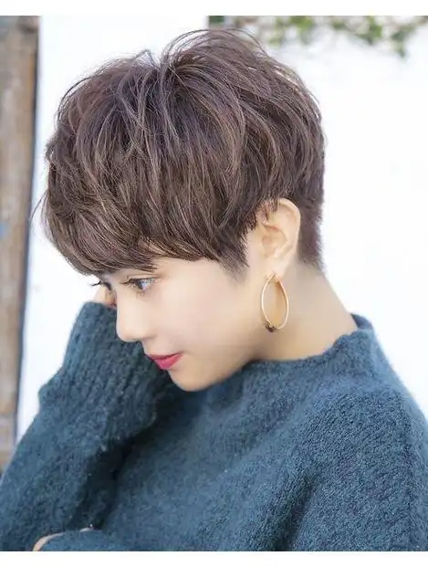 50到70岁女性,发型这样剪,好看时尚显年轻|短发|发色|烫发|成熟感