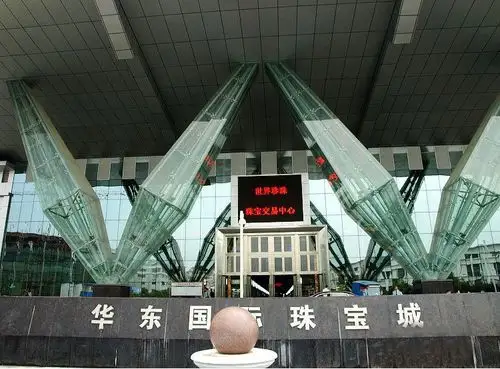 珍珠7-8mm 几乎近圆强光珍珠毛衣链120公分送女友送妈妈