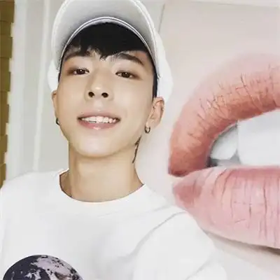 小清新活泼帅哥微信头像 阳光男孩图片_男生头像_美头网