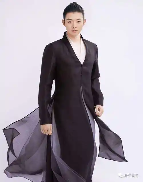 霍尊为什么不火了(现在的霍尊怎么样了)