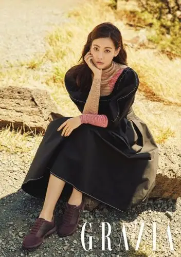 吴涟序为时尚杂志《grazia》拍摄写真公开 展示了秋季的时尚