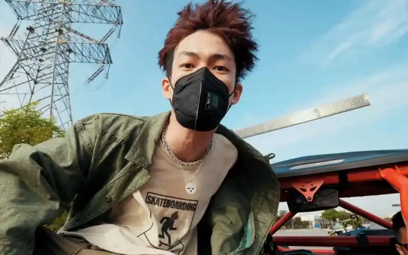 "李京泽从来不需要回归" low boi - 贝贝 阿之 [4k] [重制]