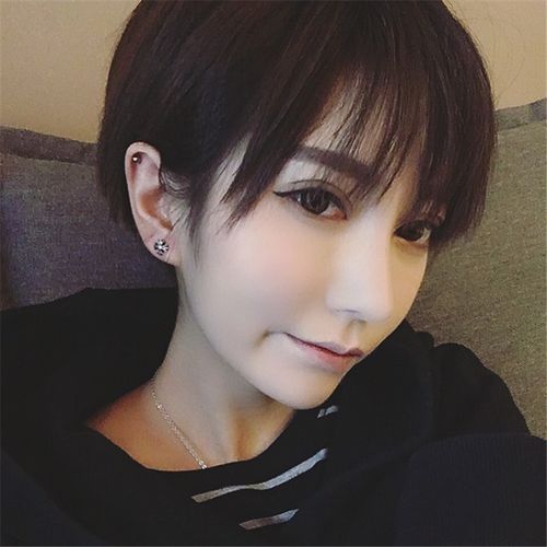 女生短发假发帅气