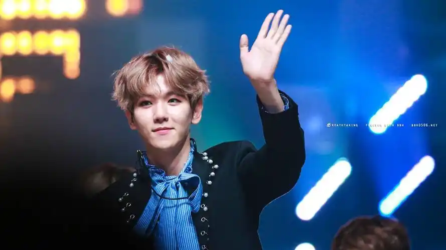 16 mbc歌谣大祭典边伯贤 壁纸