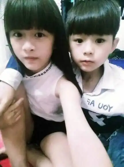 初二女生恋爱了父母怎么办