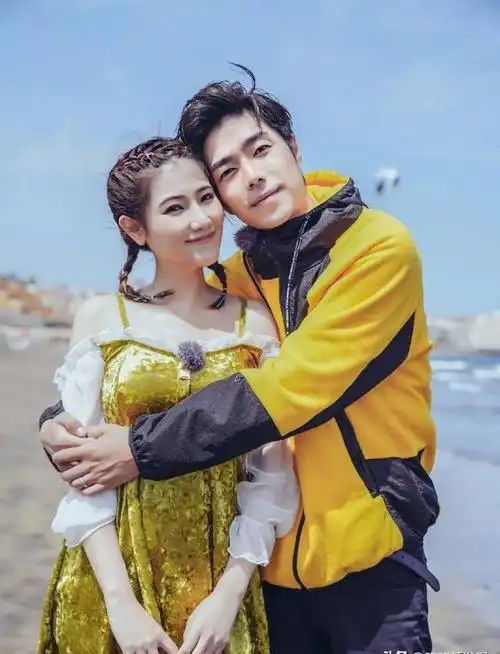 近水楼台先得月!娱乐圈娶了经纪人或助理的11位男星,你羡慕谁?