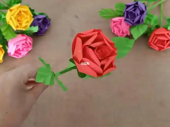 手工折纸玫瑰花