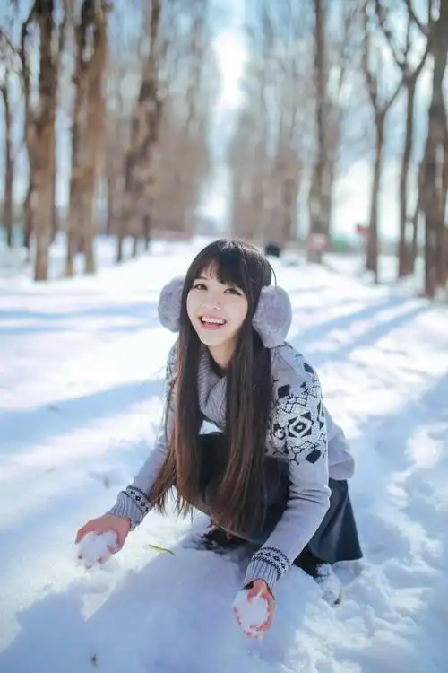 四季都恋爱美女小萌妹的生活照