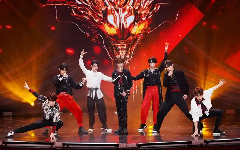 【官方视频】青春有你3位置测评《英雄》纯享舞台_哔哩哔哩_bilibili