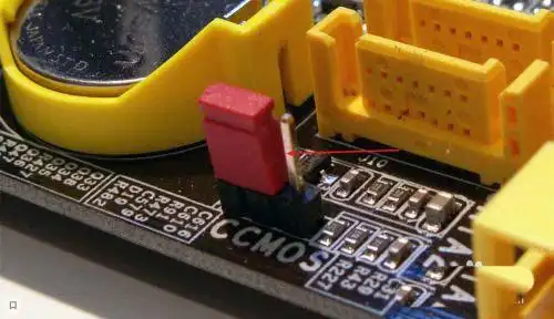 主板中clrcmos跳线有什么用? clrcmos跳线详细介绍