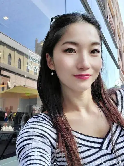 25岁韩国女孩健身,练出"九头身"身材,无数粉丝表白