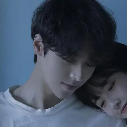 2020微信潮流情侣头像