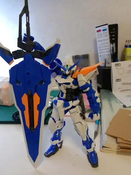 这个蓝异端嘛在b站上买的,但是因我在学校组装的时候被老师收了