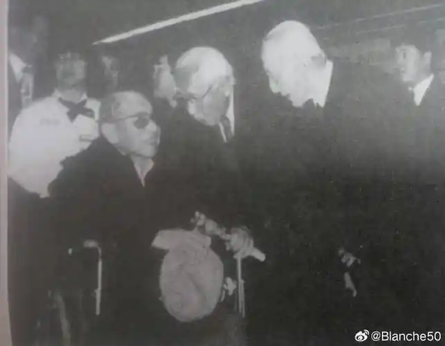 张学良与张学森是同父异母兄弟.