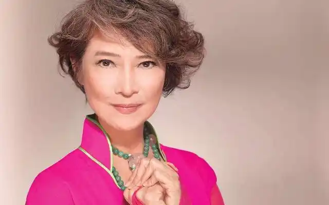 萧芳芳:让李连杰尊敬,周星驰欣赏,她的人生有多传奇?